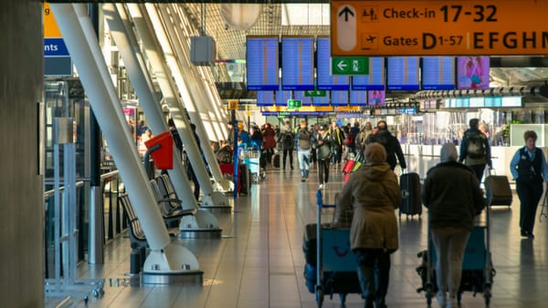 💶 Airlines owe €3.2B in delay payouts. How much belongs to your travellers?